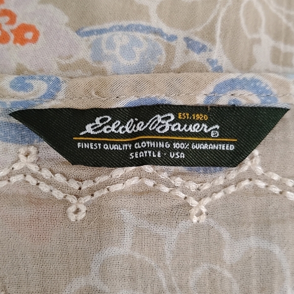 EMBROIDERED FLORAL COTTON TUNIC - Picture 2 of 10